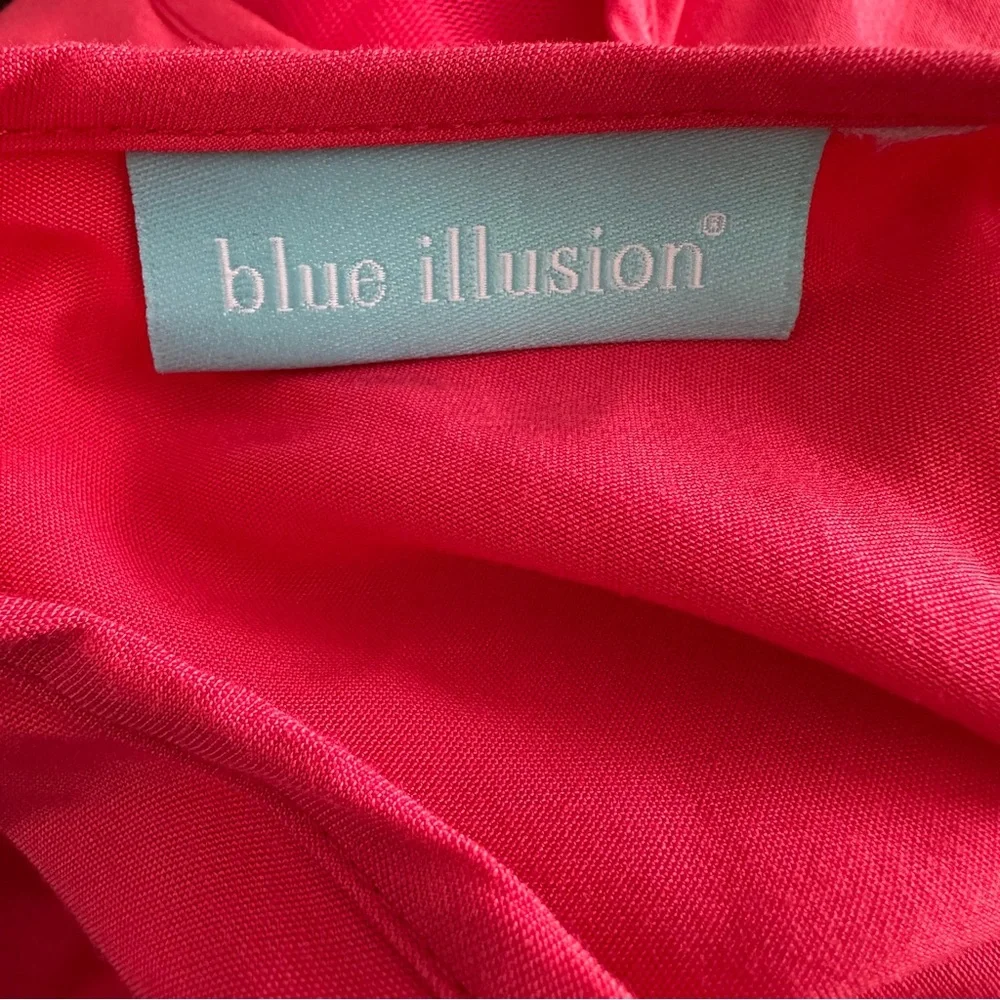 Elegant Red Sleeveless Dress - Picture 6 of 7